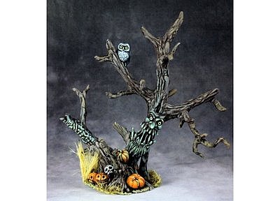 03692: Halloween Tree 