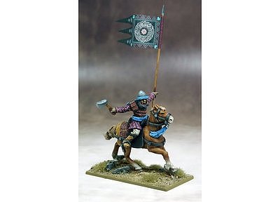  SWBB05 Saracen War Banner Bearer (1) 