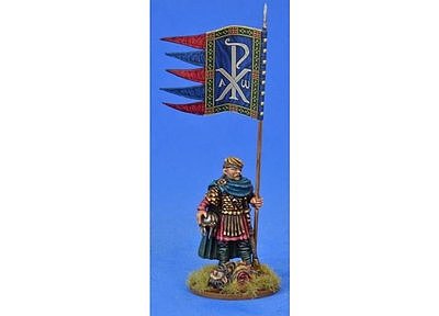 A&A Briton Warbanner Bearer (1) 