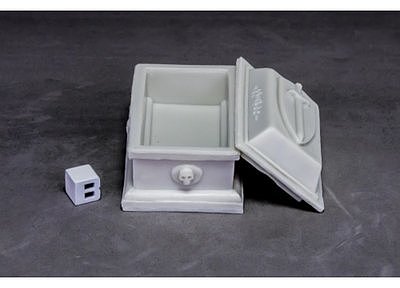 77632: Sarcophagus 