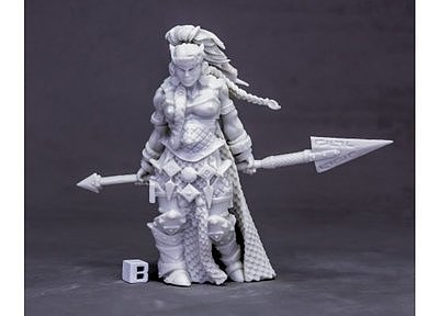 77613: Vanja, Fire Giant Queen (Huge) 