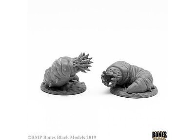 44105 Giant Maggots (2) 
