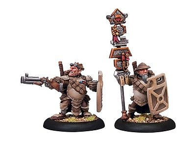 Mercenaries: Hammerfall High Shield Gun Corps Officer and Standard Bearer Mercenaries: Hammerfall High Shield Gun Corps Officer and Standard Bearer