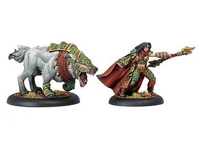 Circle Orboros: Kaya the Moonhunter & Laris Circle Orboros: Kaya the Moonhunter & Laris